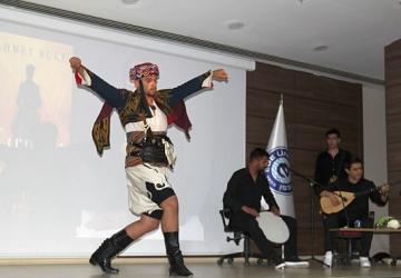 Yazar Ahmet Büke Ege Üniversitesine Konuk Oldu