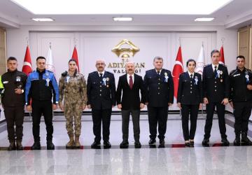Vali Varol, İl Emniyet Müdürü Alper Uzman ve polisleri kabul etti