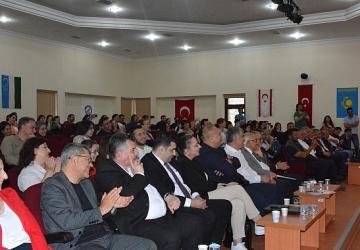 EÜ TDAE Kurucu Müdürü Prof. Dr. Türkmen'in 80. Yaşına İthafen “Âşıklık Geleneği Paneli" düzenlendi