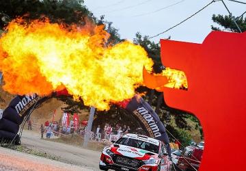 Kerem Kazaz Şampiyona Liderliğini Sürdürdü