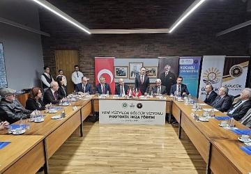“Yeni Yüzyılda Gölcük Vizyonu" Protokolü İmzalandı