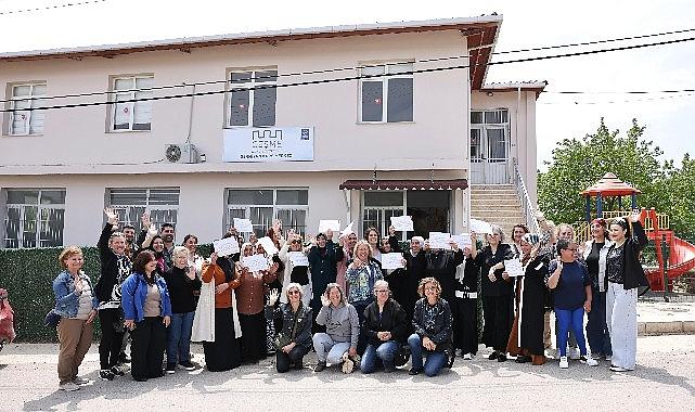 Çeşme Kent Enstitüsü, Germiyan'daki ilk sertifikalarını dağıttı! Çeşme Kent Enstitüsü, Germiyan'daki ilk sertifikalarını dağıttı!