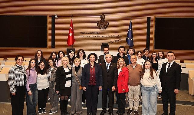 Türk ve İtalyan gençler Nilüfer'de iklim için buluştu Türk ve İtalyan gençler Nilüfer'de iklim için buluştu