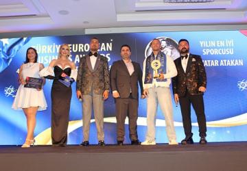 4.Türkiye Avrupa İş Dünyası Ödülleri Görkemli Bir Törenle Sahiplerini Buldu