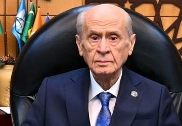 Bahçeli'den Celal Şengör'e sert tepki: 'İstanbul’un tek taşından bile vazgeçmeyiz'