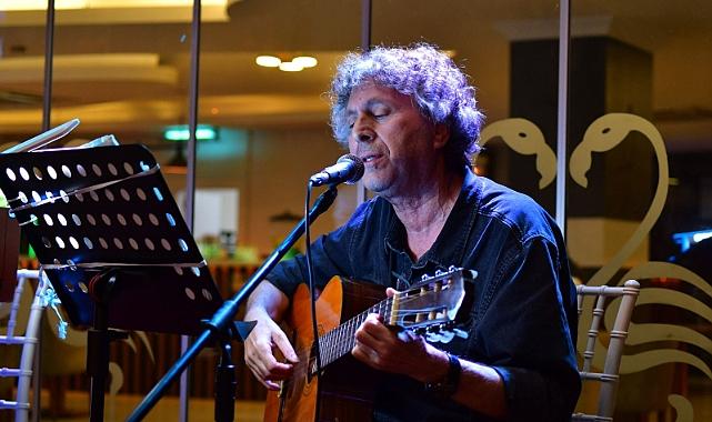 Nazım Hikmet'in dizeleri Çiğli'de yankılandı