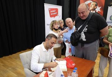 Gazeteci Murat Ağırel, Bakırköylülerle Buluştu: “Bugünün Türkiye'sinde Gazeteci Olmak"