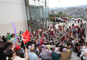 Karabağlar'da 23 Nisan coşkusu dolu dolu yaşandı