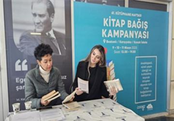 İzmir'de kitap kurtları için kitap bağışı kampanyası