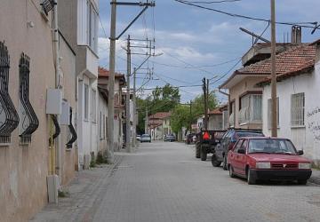Burhaniye Belediyesi'nden kapsamlı yol seferberliği