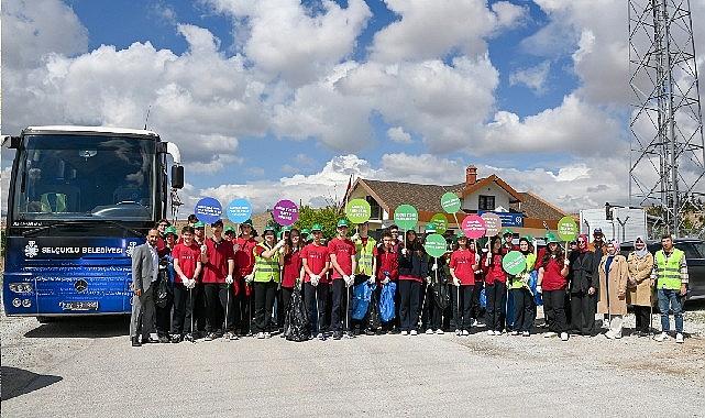 Selçuklu Çevre Temizliği Etkinliği ile farkındalık oluşturmaya devam ediyor Selçuklu Çevre Temizliği Etkinliği ile farkındalık oluşturmaya devam ediyor