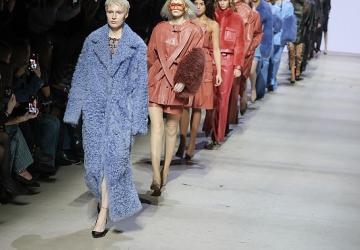 Ünlü modacı Emre Erdemoğlu ilk kadın koleksiyonu “Barlas" ile Bakü Fashion Week'te Sahne Alıyor