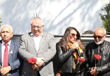 Büyük ozan Ali Ekber Çiçek vefatının 19. yılında Edremit'te anıldı