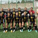 Adil Sani Konukoğlu Spor Lisesi kadın ve erkek futbol takımları Türkiye finallerinde