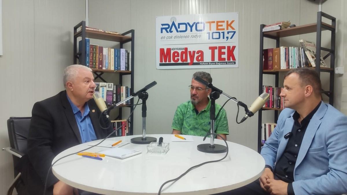 Romen gazeteci heyeti Adıyaman'da: ‘Basın, Türkiye-Romanya ilişkilerinin gelişiminde köprü oluyor’ - Videolu Haber Romen gazeteci heyeti Adıyaman'da: ‘Basın, Türkiye-Romanya ilişkilerinin gelişiminde köprü oluyor’ - Videolu Haber