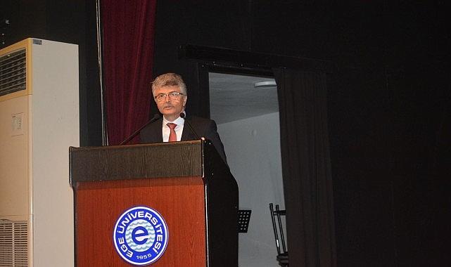 Prof. Dr. Şeker, “Aydınoğulları, Anadolu'nun Türkleşmesinde önemli rol oynamıştır" Prof. Dr. Şeker, “Aydınoğulları, Anadolu'nun Türkleşmesinde önemli rol oynamıştır"