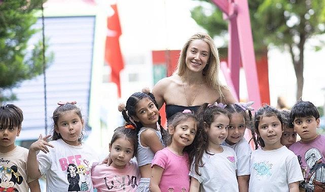 Yuvamız İzmir'de anneleri mutlu eden etkinlikler Yuvamız İzmir'de anneleri mutlu eden etkinlikler