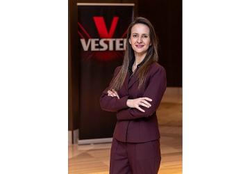 Vestel'den kadın ralli pilotu Kübra Denizci Keskin'e destek
