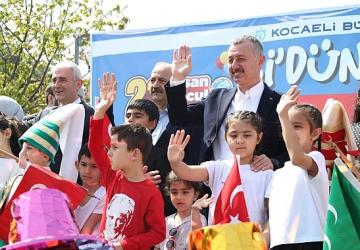 23 Nisan coşkusu Gebze'den başladı