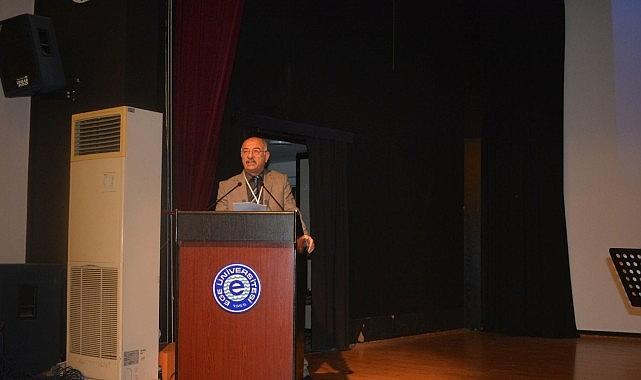 EÜ'de “İzmir'de İlmî ve Kültürel Hayat" sempozyumu başladı