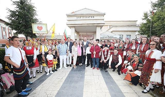 Festival Coşkusu Menderes'i Sardı