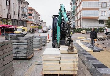 Keçiören'de Kaldırımlar Yenileniyor