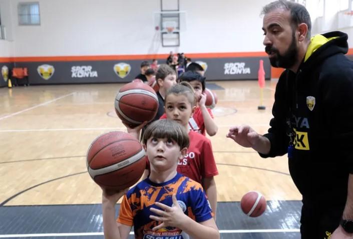 Konya’nın Geleceğin Basketbol Yıldızları Aranıyor Konya’nın Geleceğin Basketbol Yıldızları Aranıyor