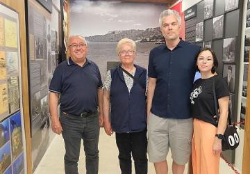 Kültür Evi'ne kitap bağışladı