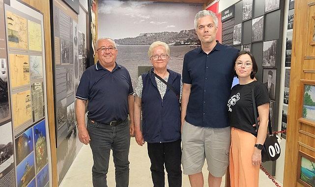 Kültür Evi'ne kitap bağışladı