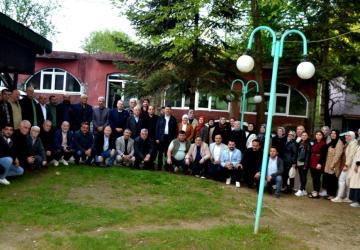 Sakarya Kızılay Şubeleri Akyazı’da Buluştu: Faaliyetler değerlendirildi, seçim süreci masaya yatırıldı