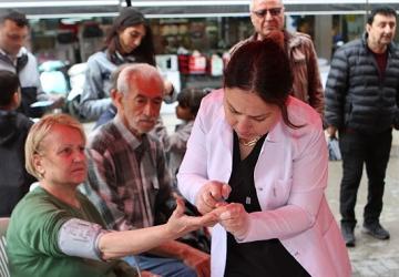 Bayraklı'da Sağlık Haftası etkinlikleri ilgi gördü