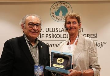Negatif düşünce pozitiften 7 kat daha güçlü!