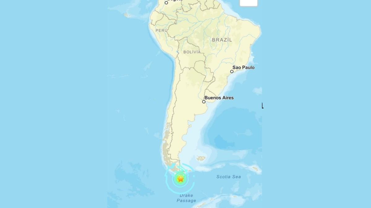 Arjantin'de 7.4 büyüklüğünde deprem: Tsunami alarmı verildi Arjantin'de 7.4 büyüklüğünde deprem: Tsunami alarmı verildi