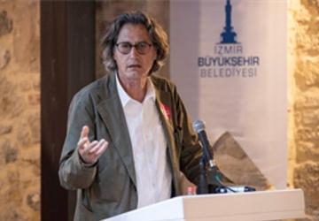 Başkan Tugay'dan gençlere: Siz tasarlayın birlikte uygulayalım