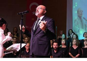 Neşet Ertaş Keçiören'de Türkülerle Anıldı