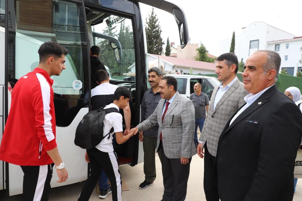 Depremzede çocuklara 5 günlük tarihi ve turistik bir gezi Depremzede çocuklara 5 günlük tarihi ve turistik bir gezi