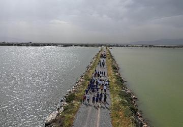 İzmir Kuş Cenneti'nde Ata'ya Saygı Yürüyüşü