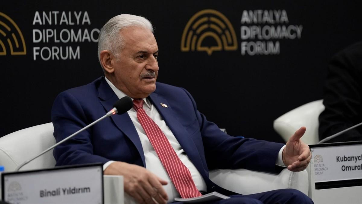 Binali Yıldırım’dan 'Terörsüz Türkiye' açıklaması: 'Bu, tarihi bir dönüm noktasıdır' Binali Yıldırım’dan 'Terörsüz Türkiye' açıklaması: 'Bu, tarihi bir dönüm noktasıdır'