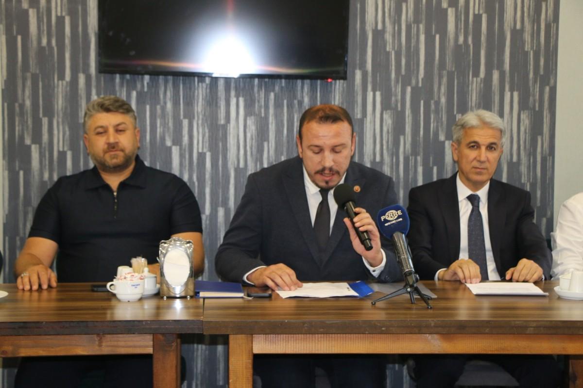 Yeniden Refah’ta toplu istifa: Belediye başkan adayı Atalay ve Meclis üyesi İzci partiden ayrıldı - Videolu Haber Yeniden Refah’ta toplu istifa: Belediye başkan adayı Atalay ve Meclis üyesi İzci partiden ayrıldı - Videolu Haber