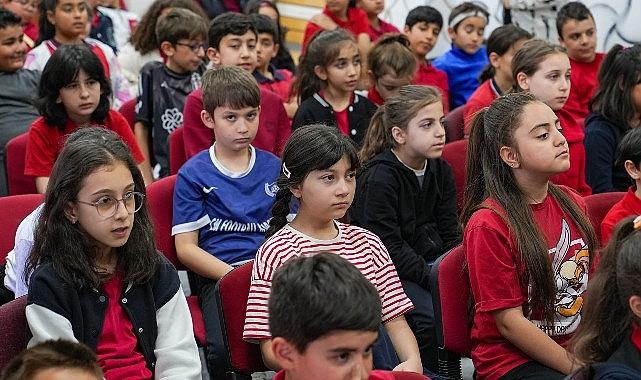 Keçiören Belediyesi'nden Öğrencilere Sıfır Atık Eğitimi Keçiören Belediyesi'nden Öğrencilere Sıfır Atık Eğitimi