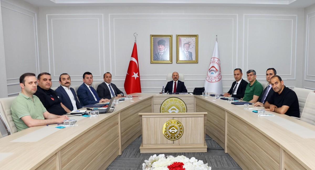 Vali Yardımcıları ‘Değerlendirme Toplantısı’ düzenlendi Vali Yardımcıları ‘Değerlendirme Toplantısı’ düzenlendi