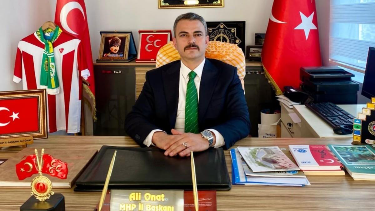 MHP İl Başkanı Ali Önat: ‘Annelik millete yön veren kutsal bir misyondur’ MHP İl Başkanı Ali Önat: ‘Annelik millete yön veren kutsal bir misyondur’