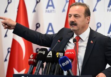 Yavuz Ağıralioğlu: ‘DEM oldu barış havarisi, biz olduk kandan beslenen’