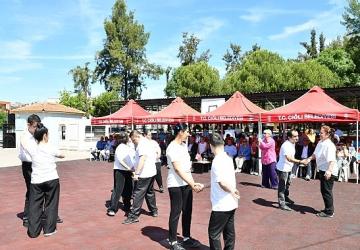 Notalar kalplere dokundu: Engelliler Haftasında umut ve dayanışma buluşması