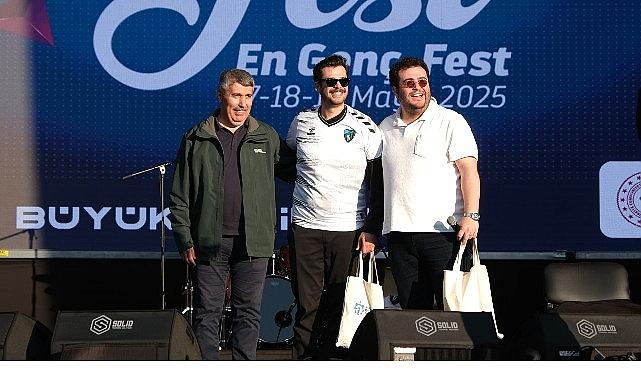 Atakan Çelik ve Safa Sarı “EnFest" dedi