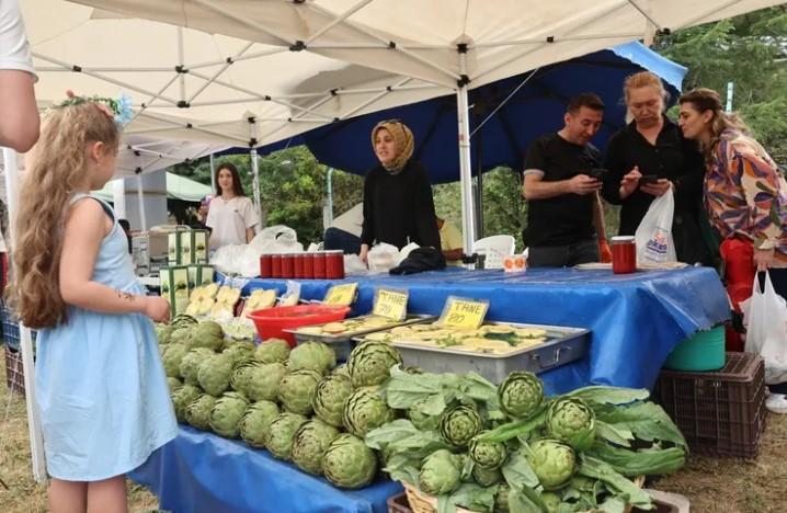 Bursa Nilüfer'de Hasanağa Enginar Festivali Coşkusu Bursa Nilüfer'de Hasanağa Enginar Festivali Coşkusu