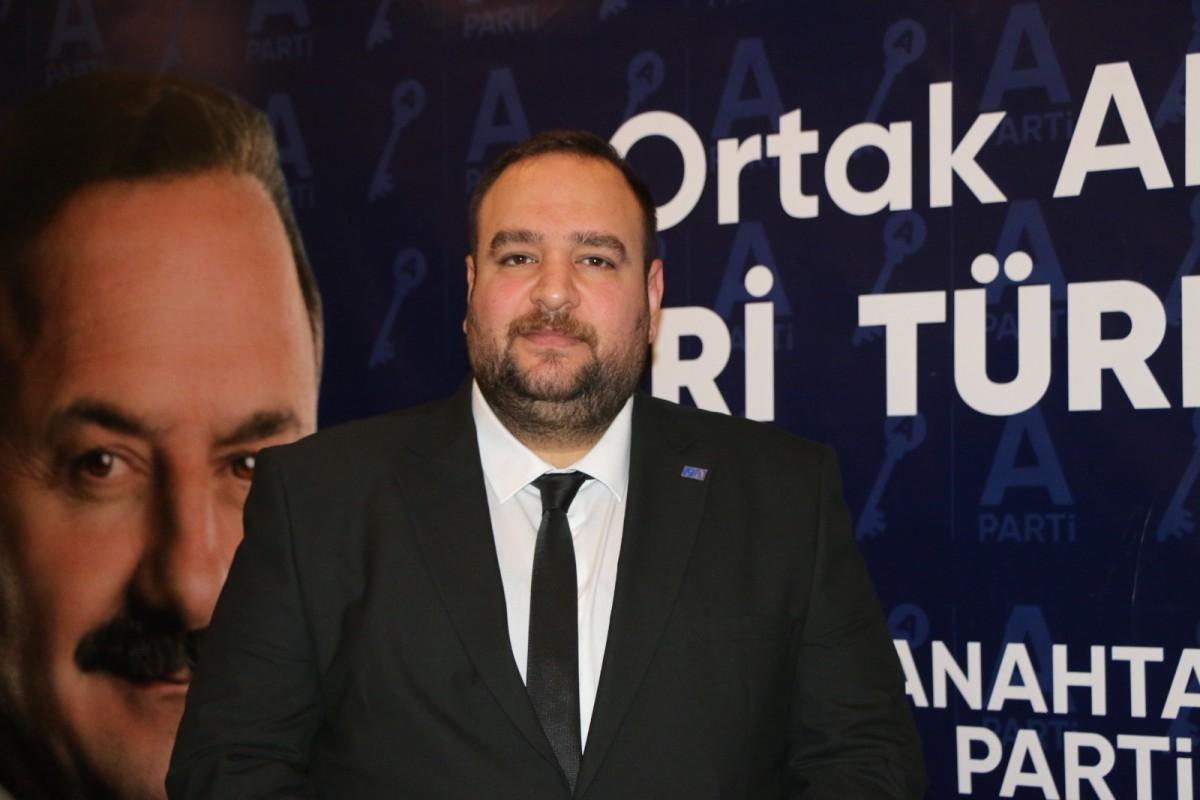 'Tarlaya Su, Üretime Can': Anahtar Parti İl Başkanı Alsan'dan tarımsal sulama reformu çağrısı 'Tarlaya Su, Üretime Can': Anahtar Parti İl Başkanı Alsan'dan tarımsal sulama reformu çağrısı