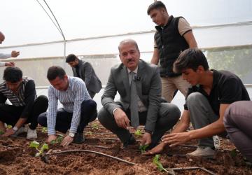 Adıyaman’da 500 metrekarelik uygulama serası açıldı