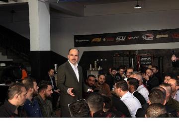 Başkan Altay, Çalışan Gençlik Meclisi ile Otomobil ve Motor Spor Kulübü Üyeleriyle Buluştu