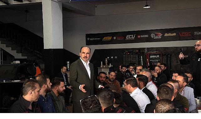 Başkan Altay, Çalışan Gençlik Meclisi ile Otomobil ve Motor Spor Kulübü Üyeleriyle Buluştu Başkan Altay, Çalışan Gençlik Meclisi ile Otomobil ve Motor Spor Kulübü Üyeleriyle Buluştu